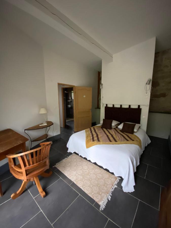 Domaine De La Michelle Hotel Madaillan Buitenkant foto