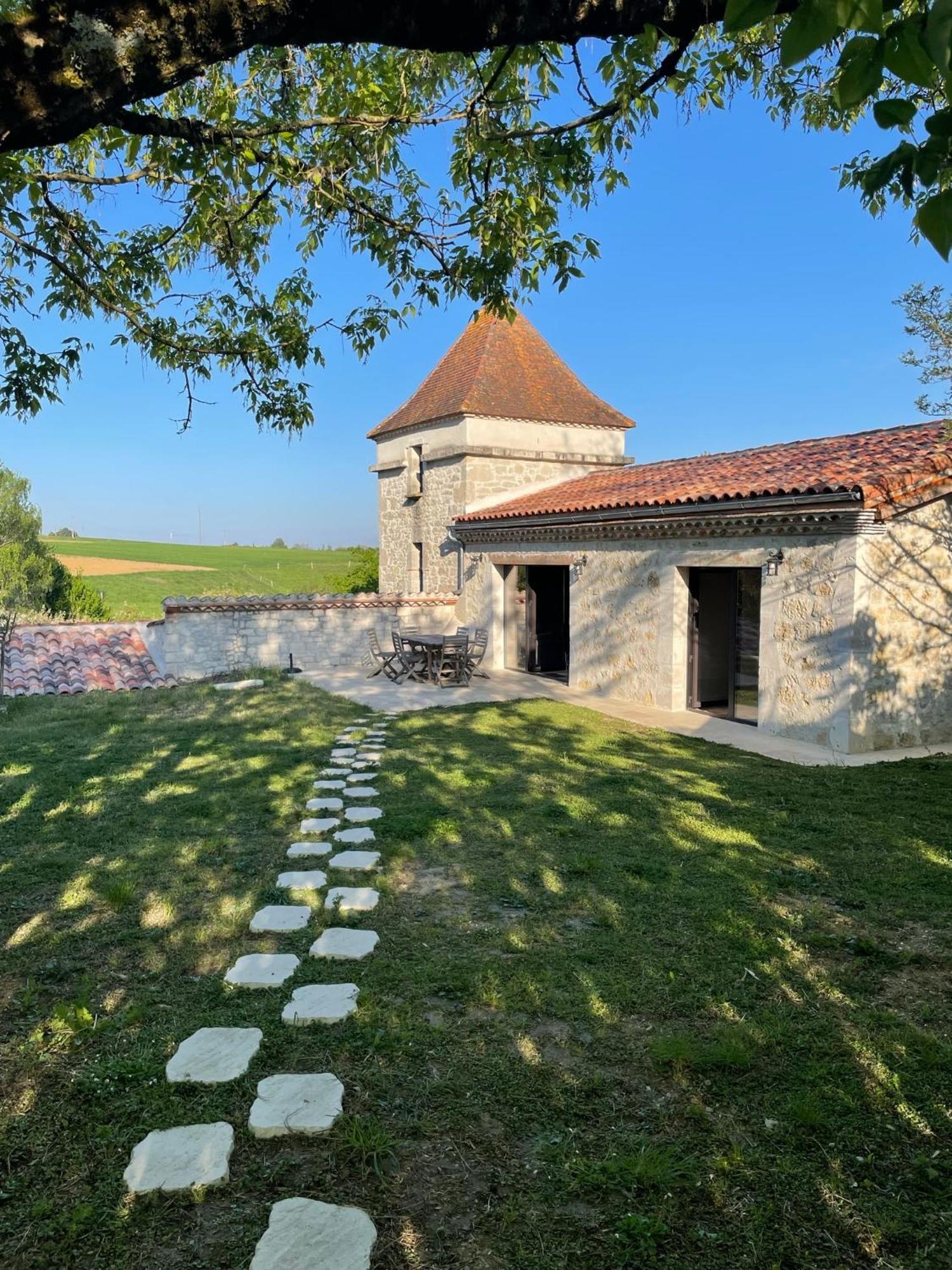Domaine De La Michelle Hotel Madaillan Buitenkant foto